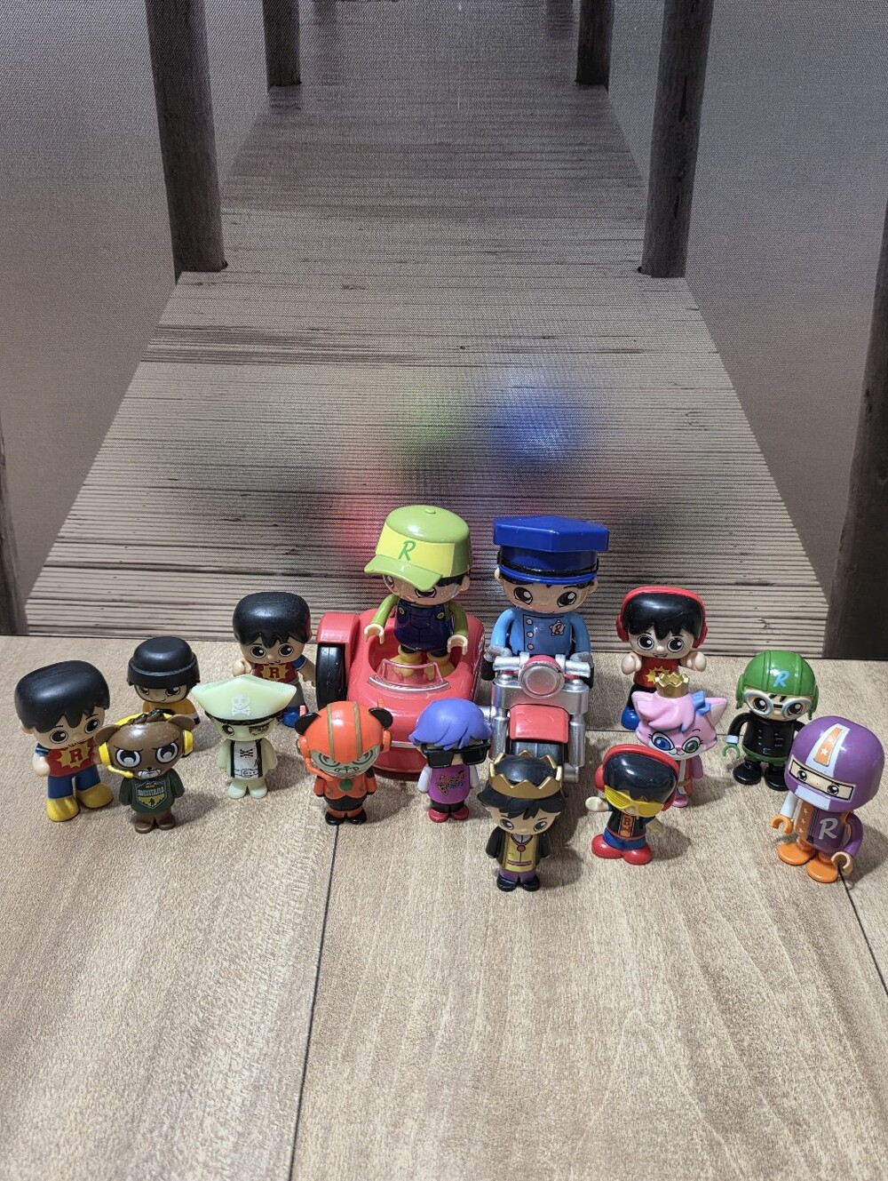 Kids Collectible Toy Figures Playset - Multicolor Ryans World